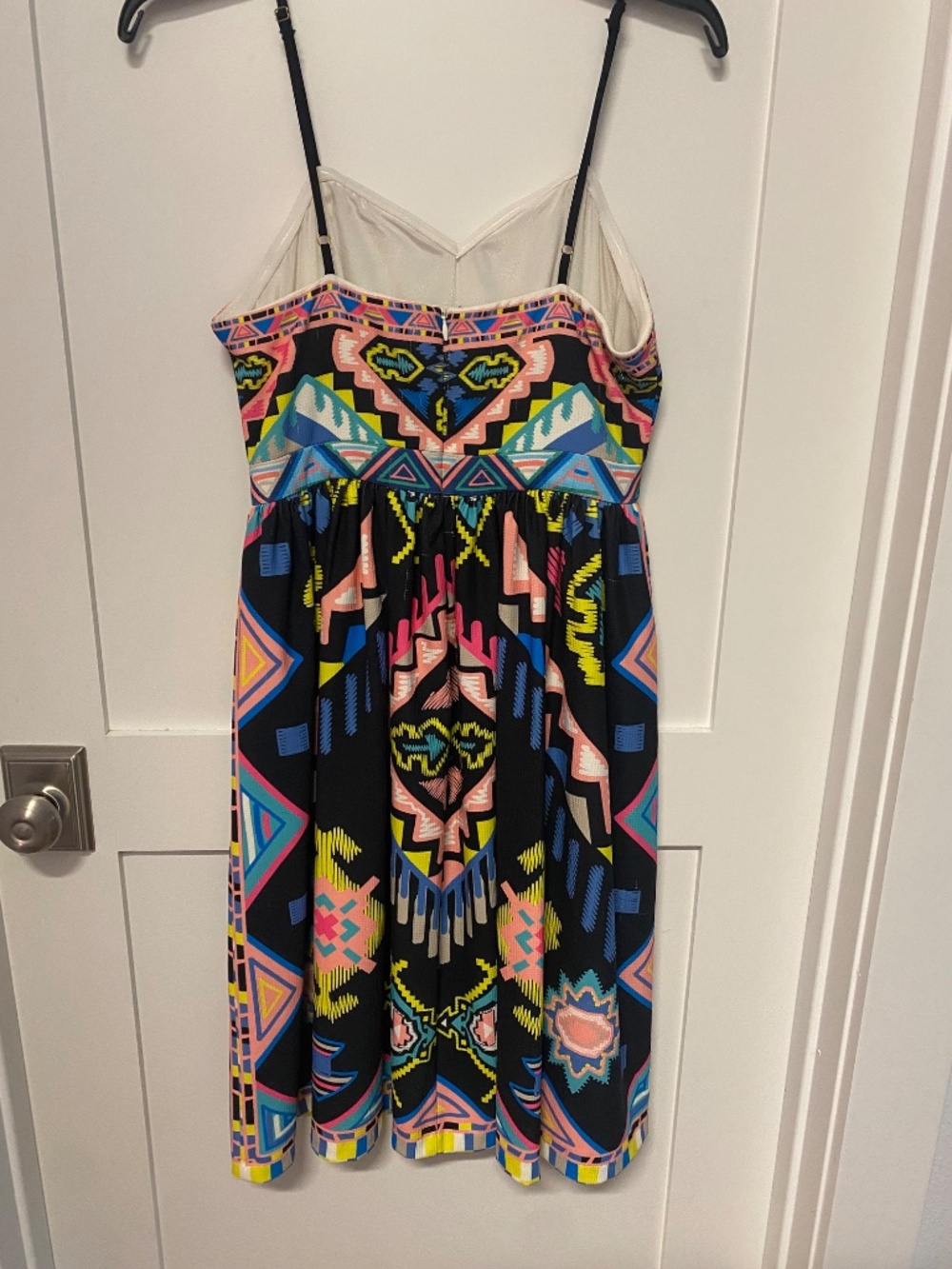 Colorful pattern sundress - Picture 2 of 2